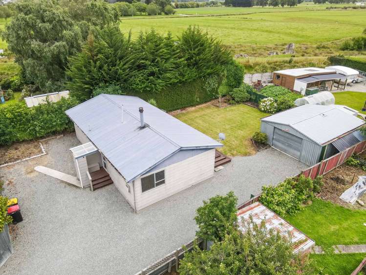 35a Lawrence Street Gore Surrounds_25