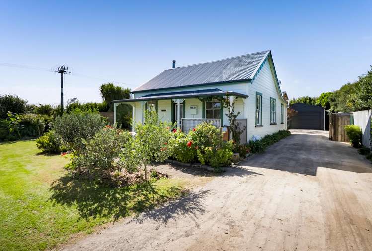 1 Mahuru Lane Okato_33