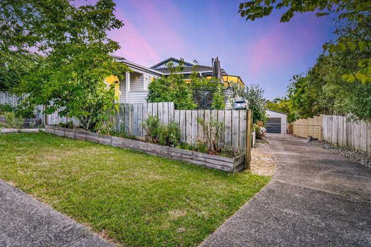 5 Seabar Place Glen Eden_0