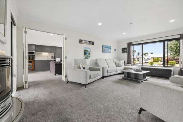 76 Palm Beach Boulevard Papamoa Beach_2