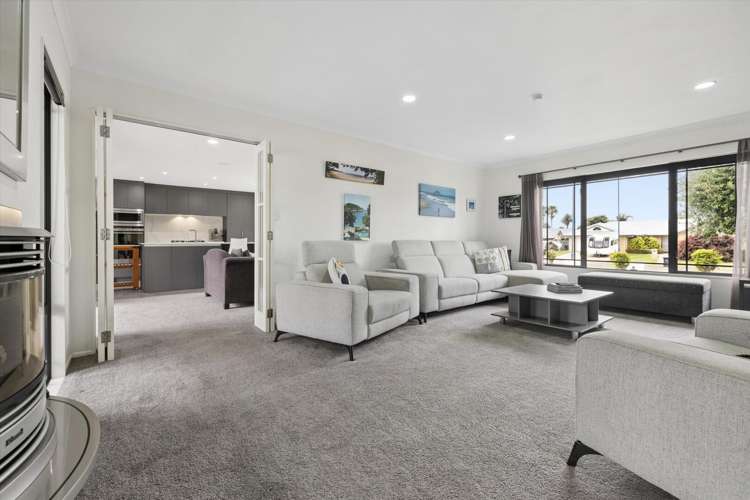 76 Palm Beach Boulevard Papamoa Beach_2