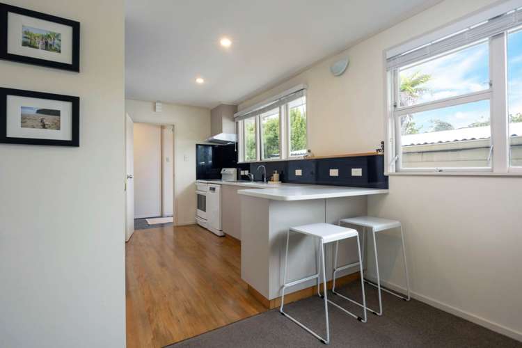 11 Lemnos Place Titirangi_5