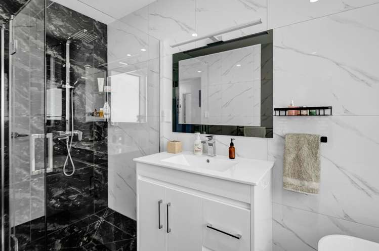 3 Frederick Place Whalers Gate_27