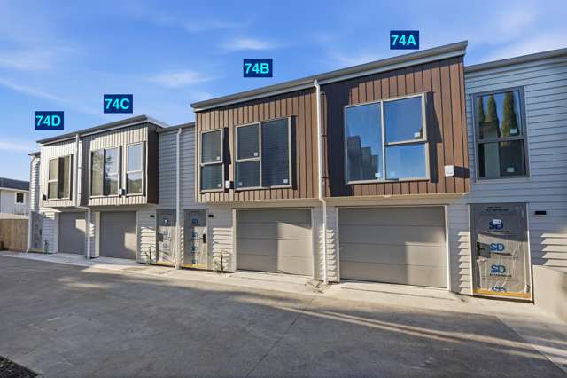 Big Corner Yard| Extra Parking| Westlake Zone