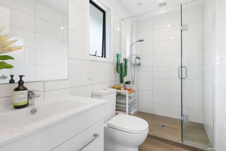 10 Orewa Heights Crescent Orewa_9