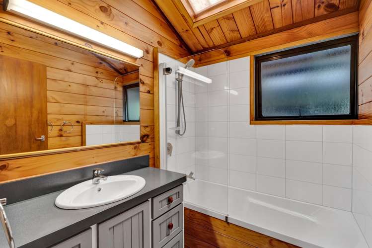 65 Veale Road New Plymouth_15