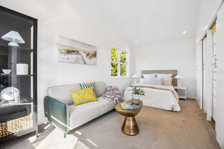 12 Shipherds Avenue Epsom_15