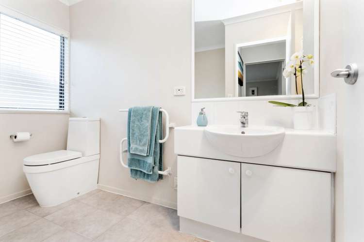 8 Canterbury Park Lane Ellerslie_14