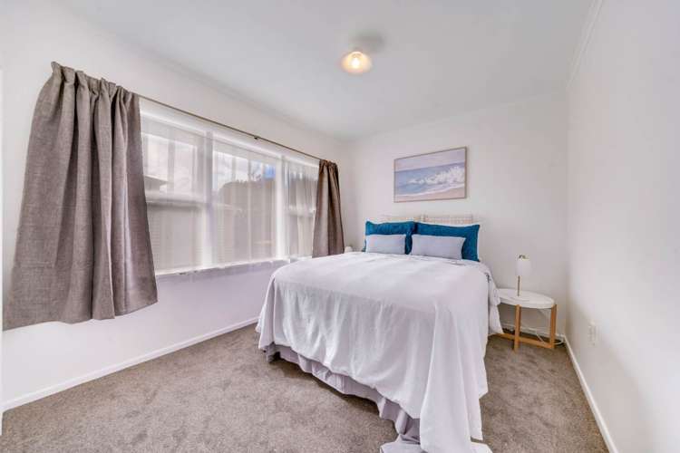 36 Plumley Crescent Mangere_9