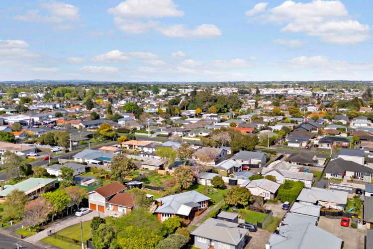 18 Hill Crescent Papakura_19