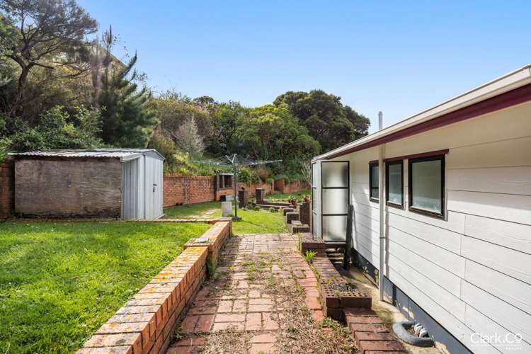53 Omapere Street Whitby_15