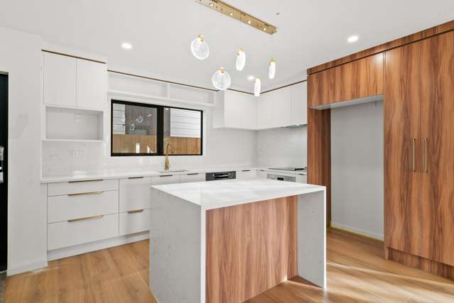 2/32 Tapuwae Way Mangere Bridge_2