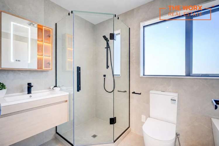 80C & 80D Goodall Street Hillsborough_12