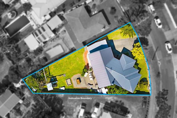 8 Geneva Place Blockhouse Bay_19