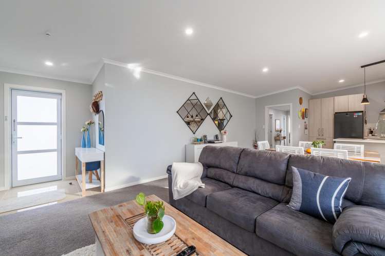 22 Beatty Street Strathern_21