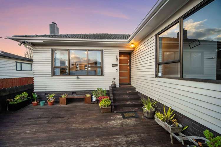 7 Netherlands Avenue_0