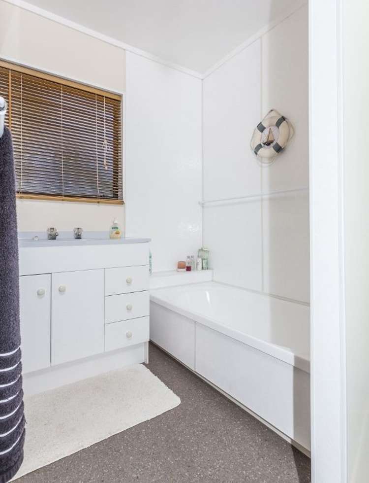 200b Philomel Road Whangamata_11