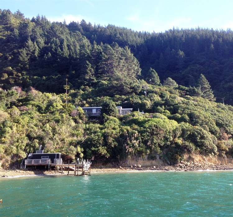 417 Port Underwood Road Whatamango Bay_32