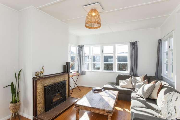 9 Shaw Street Kaiti_10
