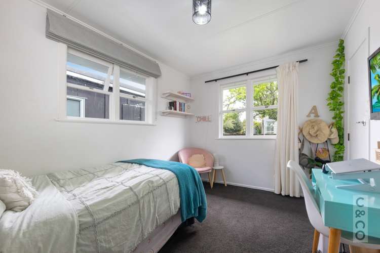 38 Queen Street Riverhead_22