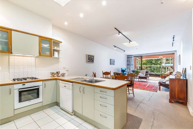 3/36 Victoria Road Devonport_7