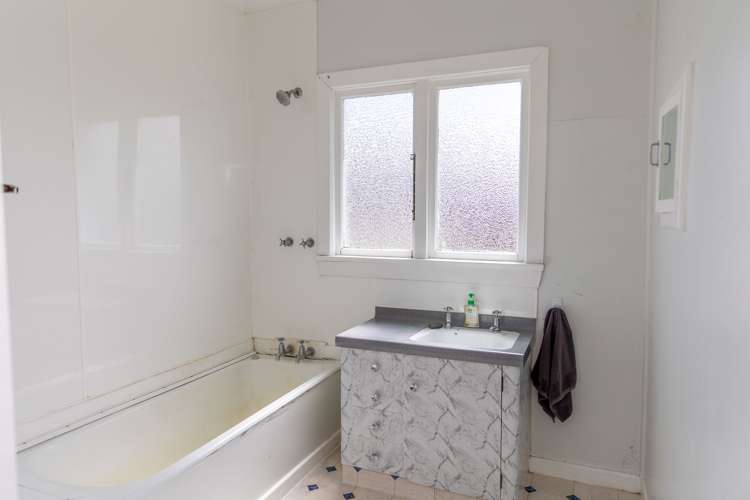 1579 Waipahi Highway Pukerau_13