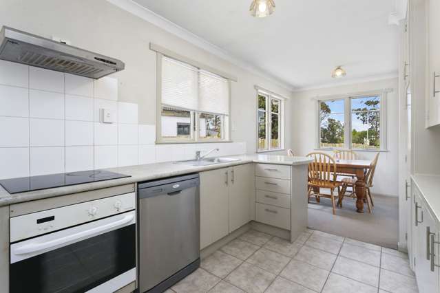 6 Dale Crescent Pakuranga_3