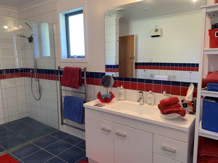 68 Wilson Road Balclutha_5