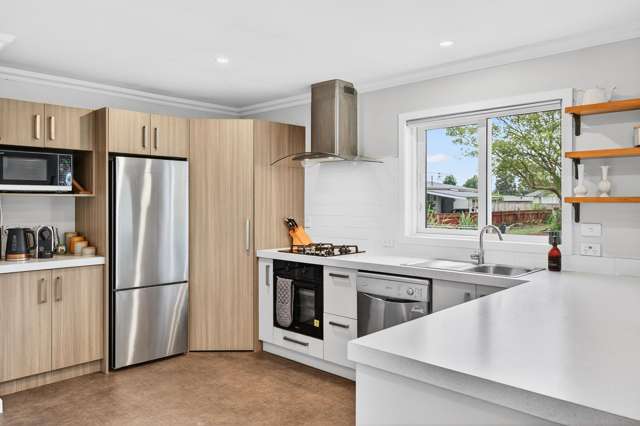 57 Daniell Street Solway_3