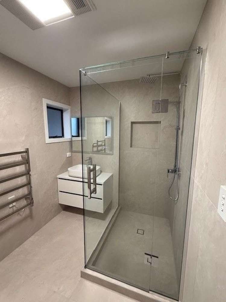 2/13 Estelle Place Farm Cove_11