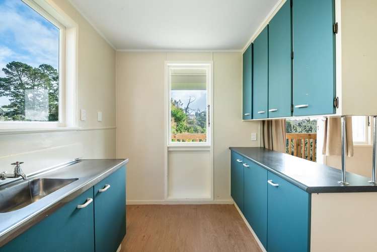 73 Taurus Crescent Beach Haven_17