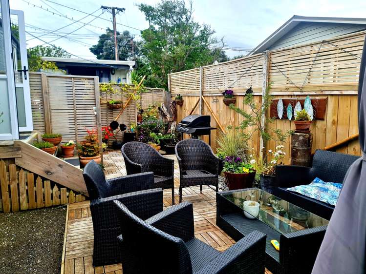 2/33a Glen Road Stanley Point_13