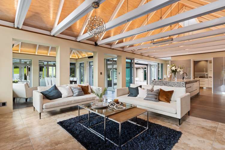 878 Ridge Road Riverhead_10