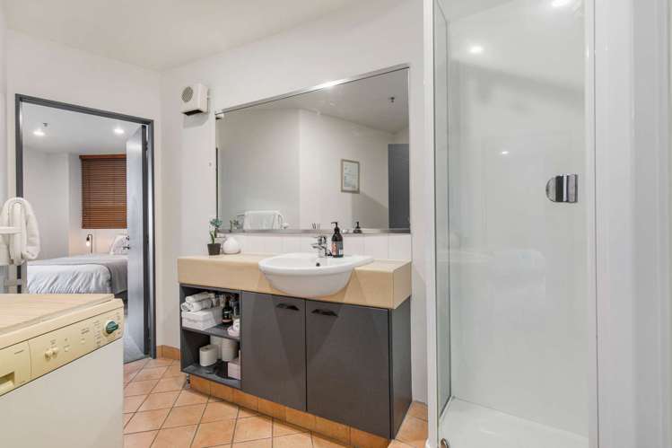 152ug The Terrace Wellington Central_10