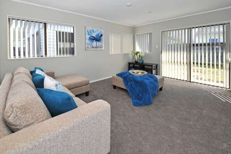 2/277 Porchester Road Takanini_2