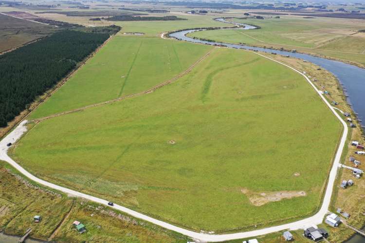 358 Holz Road Wyndham Surrounds_5