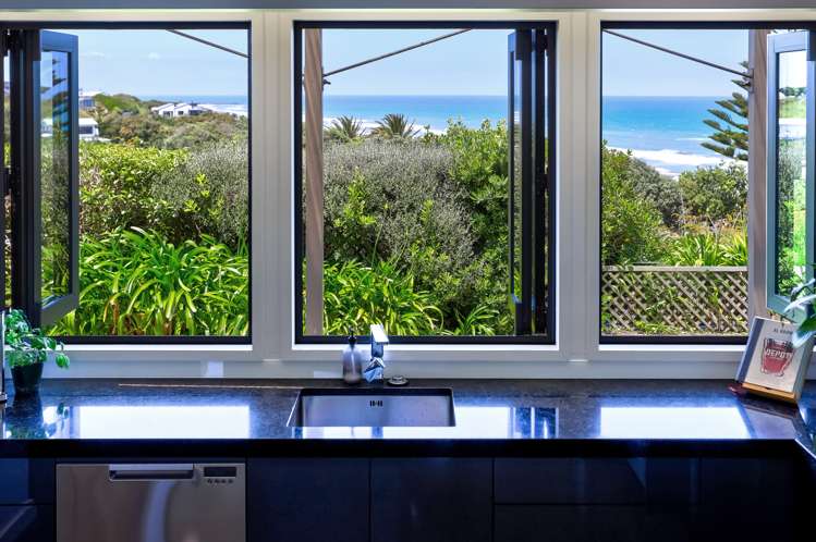 31 Longbeach Drive Castlecliff_5