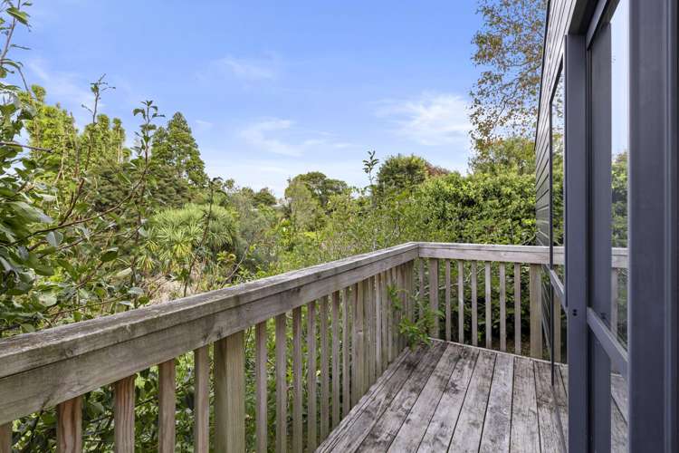 6 Te Hutewai Road Raglan_21