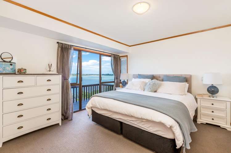 33 Saint Annes Crescent Wattle Downs_12