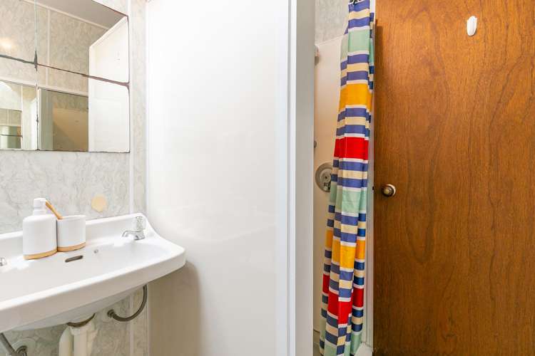 6/31 Mana Avenue Titahi Bay_11