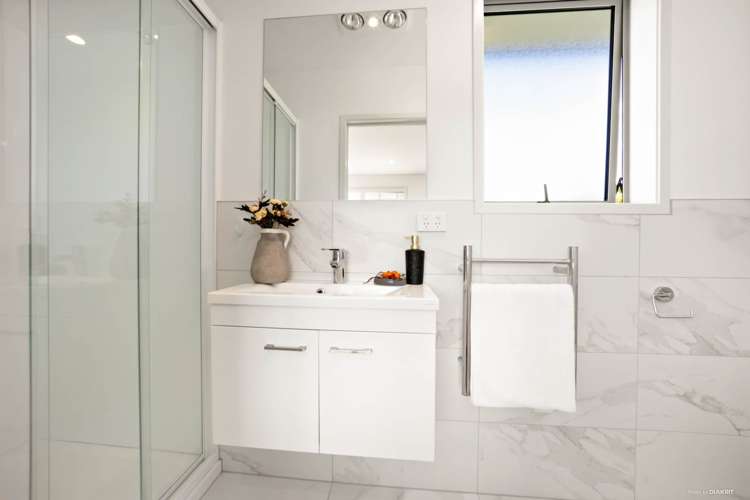 43B Wairau Avenue Avondale_13