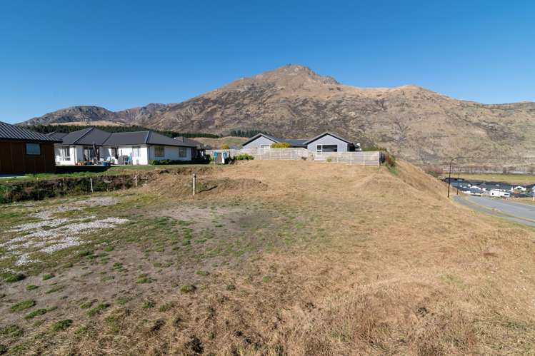 2 Jones Avenue Lower Shotover_4