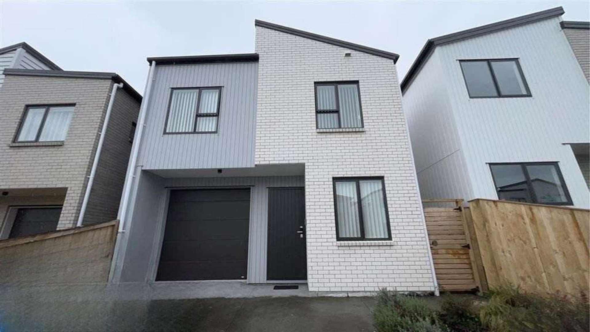 33 Coast Garden Drive Hobsonville_0