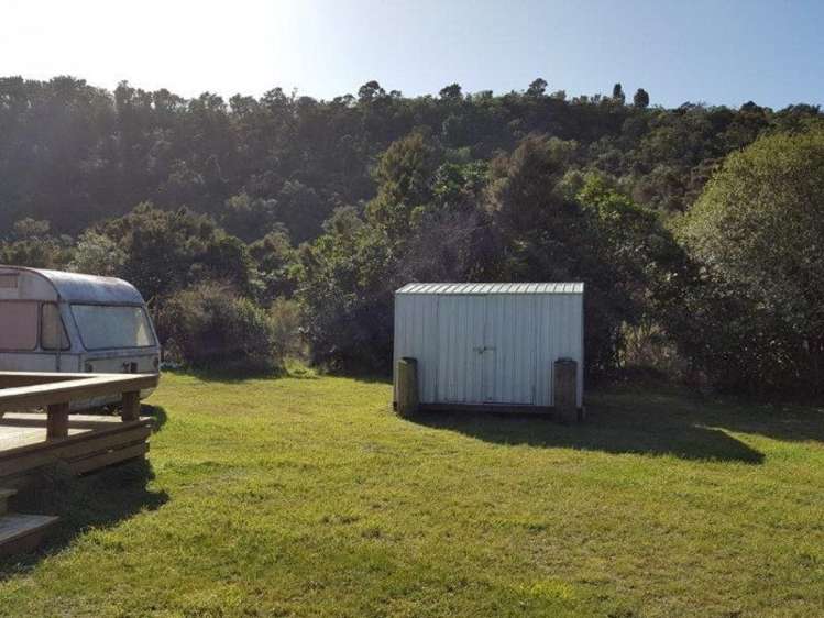 4 Poriwira Drive Kuratau_1