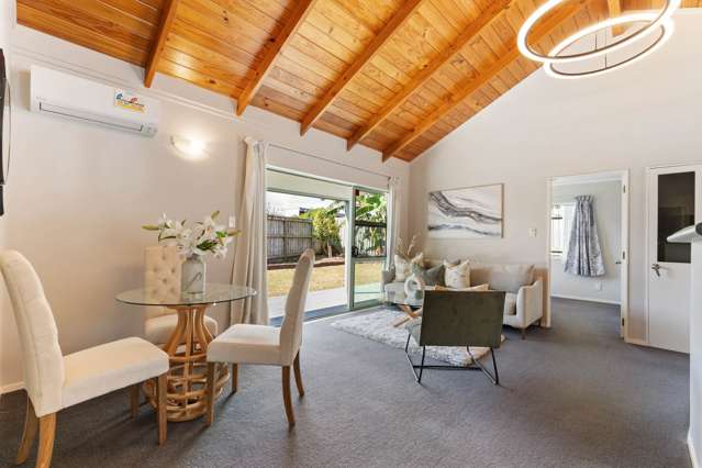 106a Royal Road Massey_4