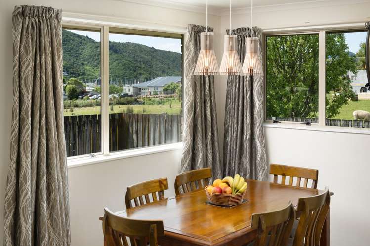 67A Moana View Road Waikawa_7