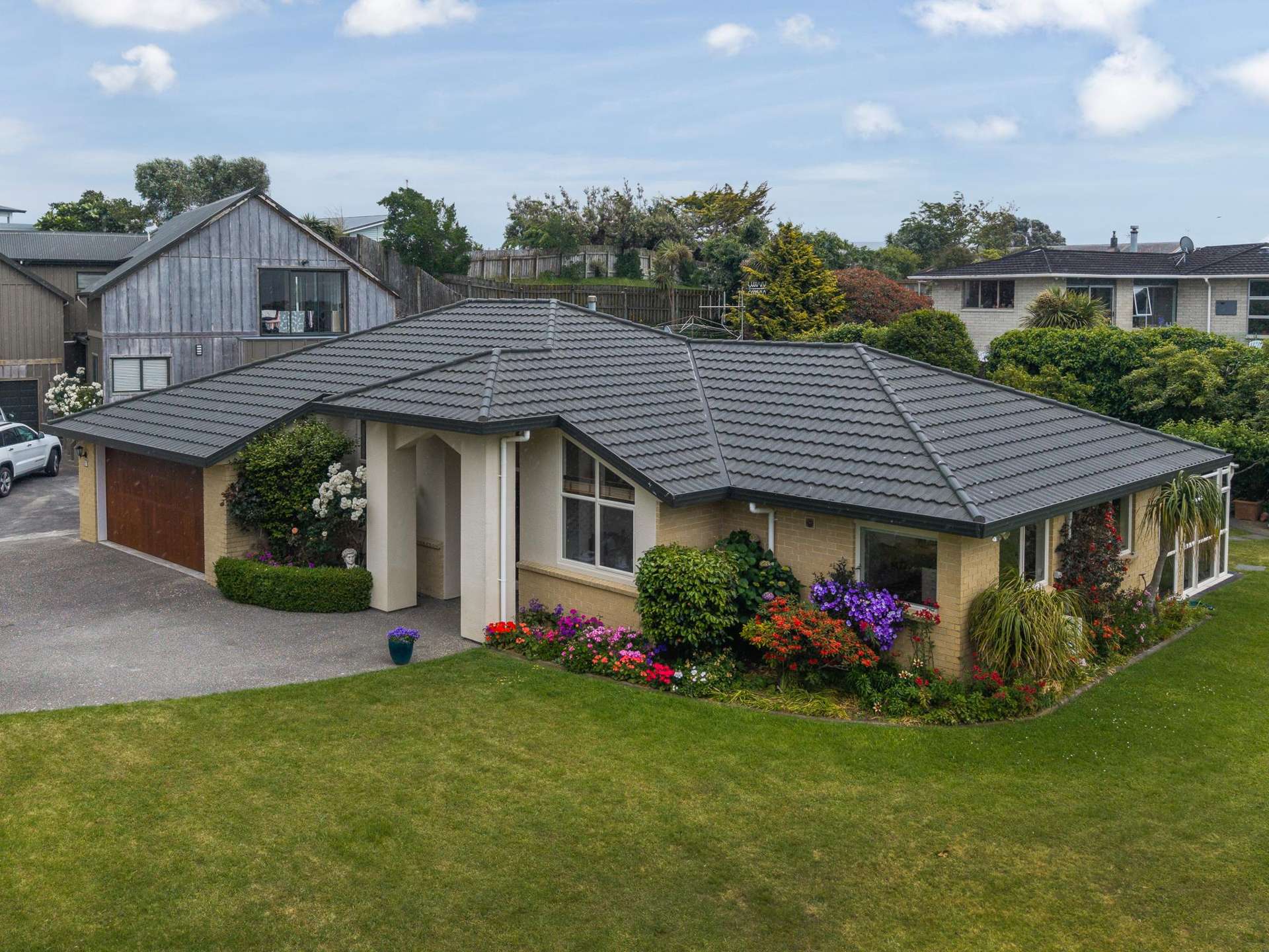 27 Avion Terrace Raumati Beach_0