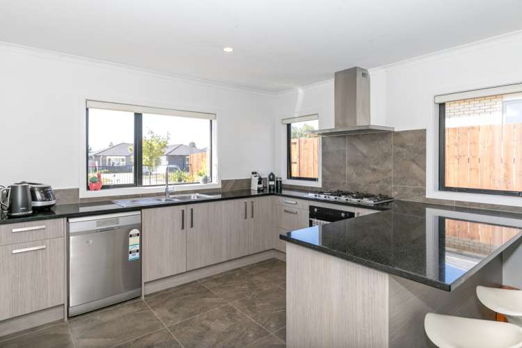 20 Patatee Terrace Baverstock_2