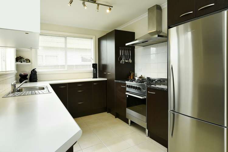 5 Devon Street Stoke_9