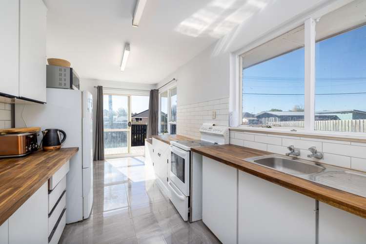 50 Rowan Avenue Aranui_5